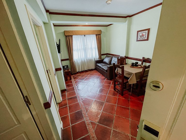 Viejo Lobo centrally located apartment